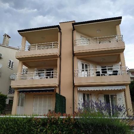 Apartmani Ines Rabac Exterior foto